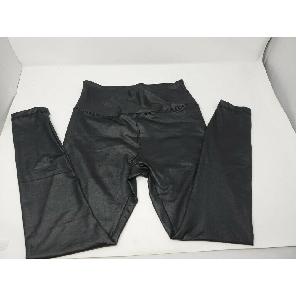 RBX Capri Style Leggings Size Medium Black